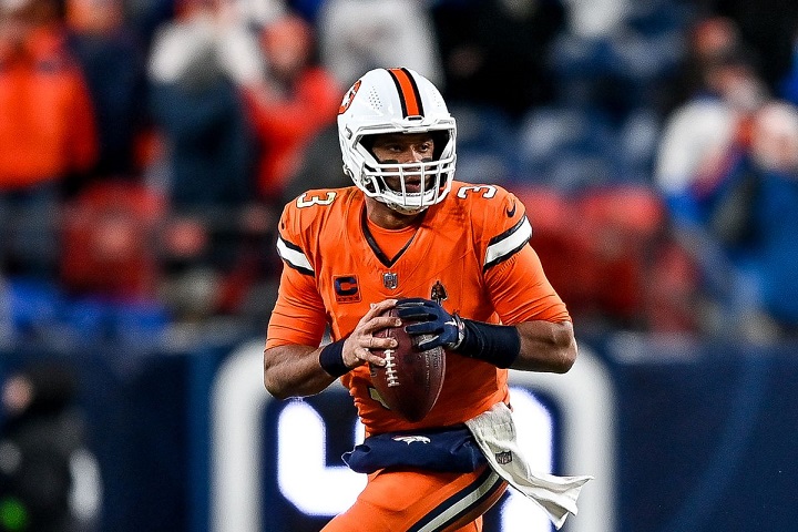 Los Denver Broncos ya no tienen esperanzas para Russell Wilson
